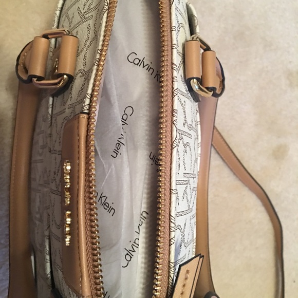 Calvin Klein Purse - Picture 3 of 3